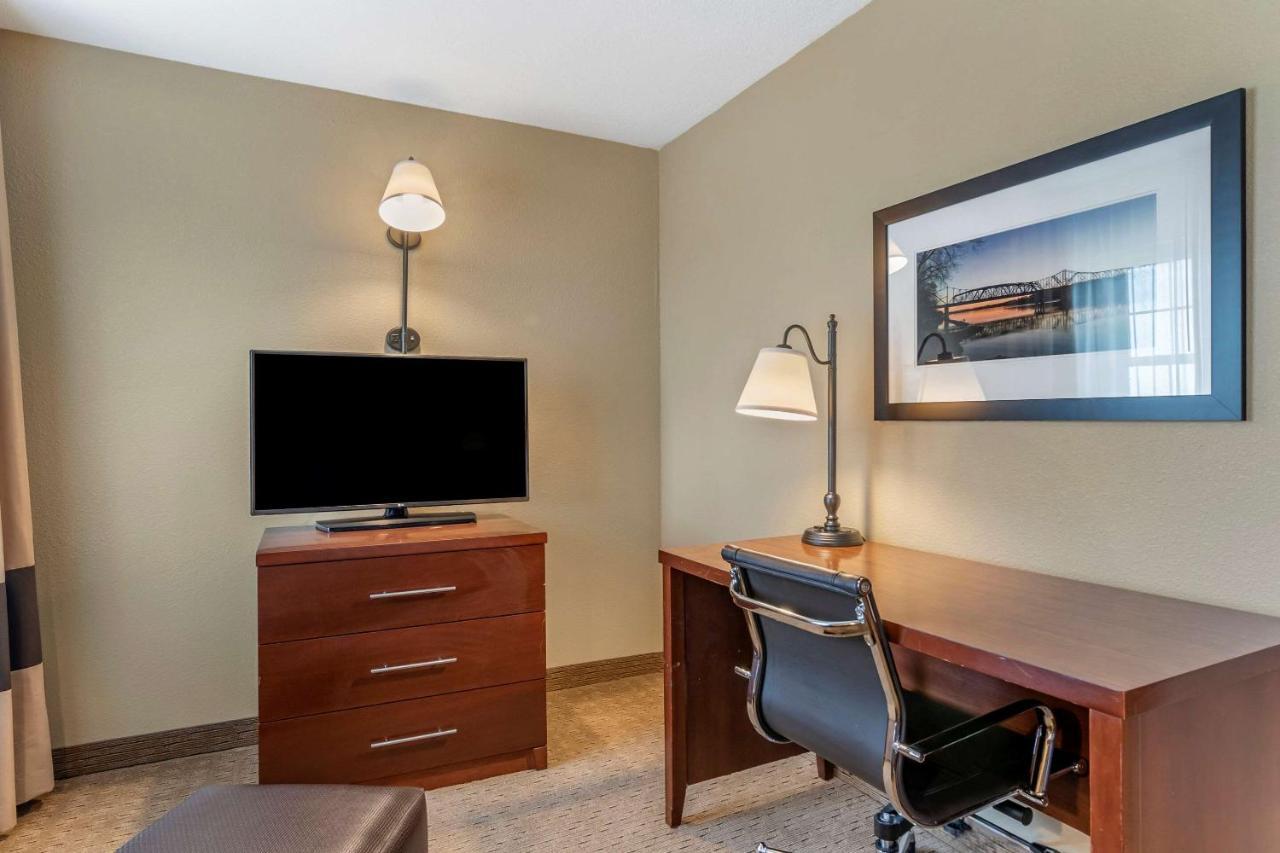 Comfort Inn Warrensburg Station Eksteriør billede