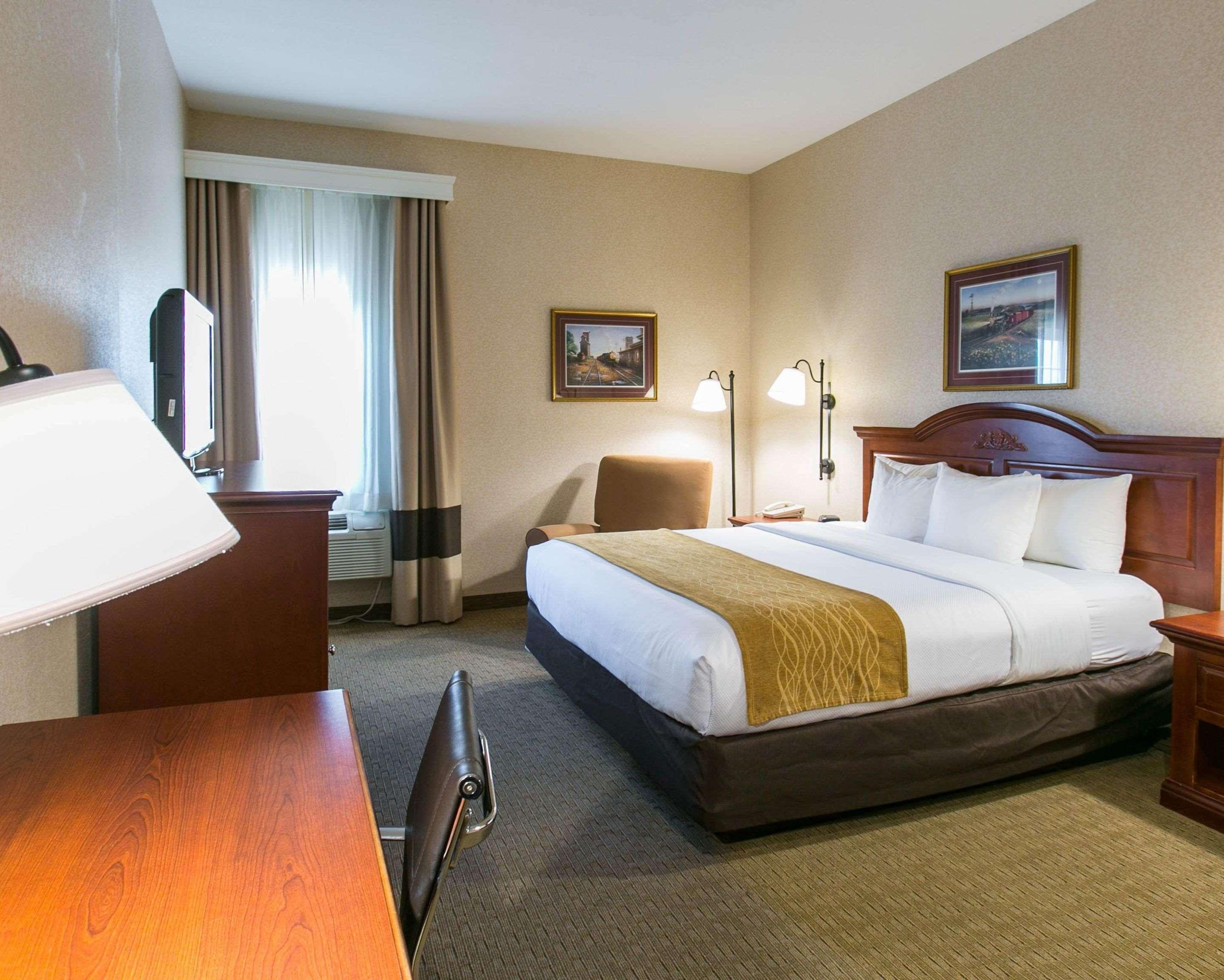 Comfort Inn Warrensburg Station Eksteriør billede