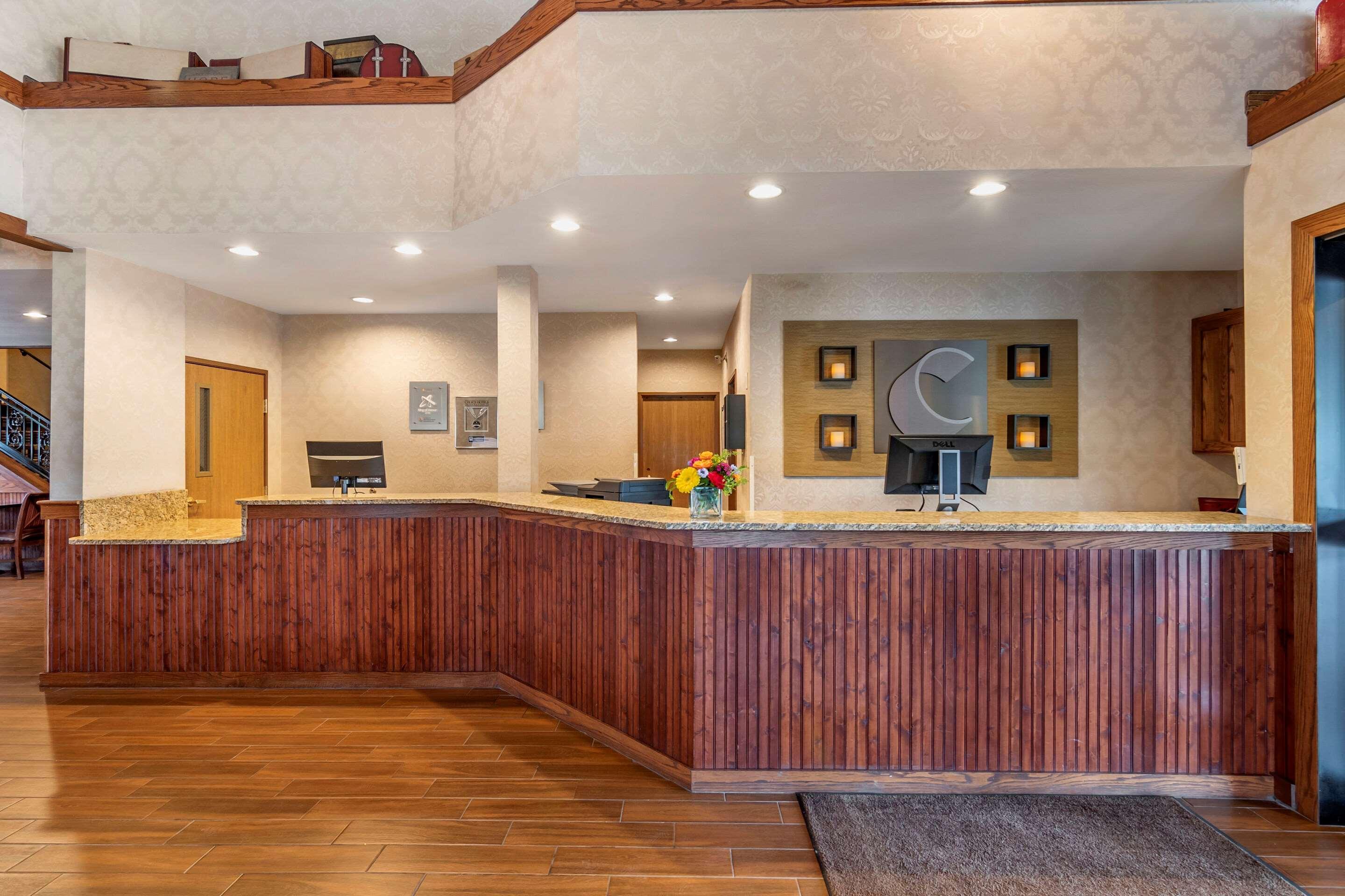 Comfort Inn Warrensburg Station Eksteriør billede